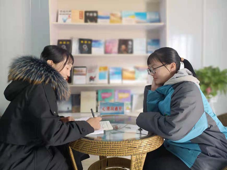 铜仁叛逆期孩子不去学校
